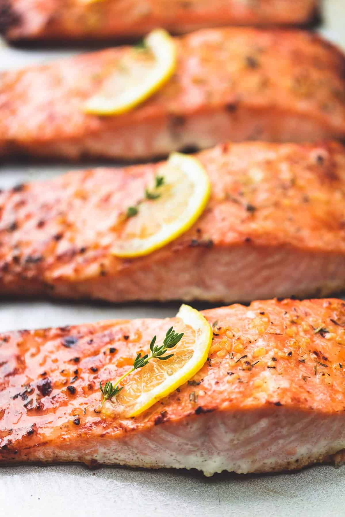 Simple Oven Baked Salmon: Impress Guests with Minimal Prep